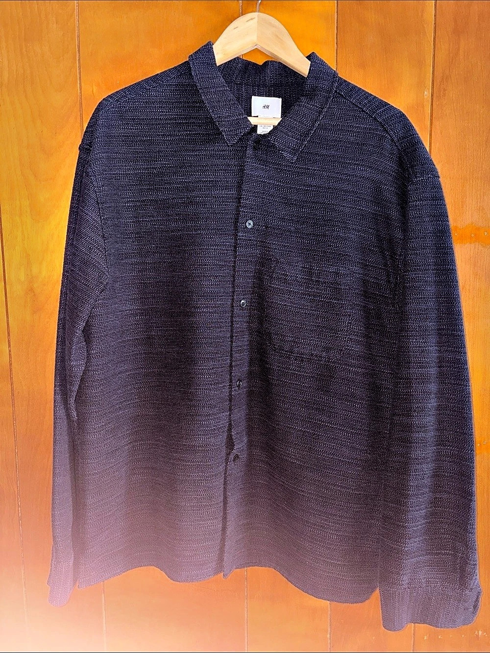 H&M Textured Button Down Shirt in Blue Size XL Like New